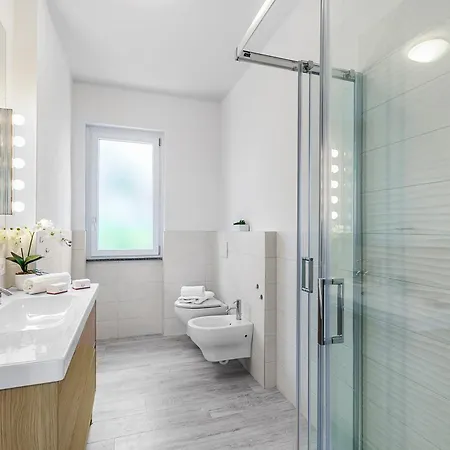 Incanto Del 50 Meters From - Happy Apartman